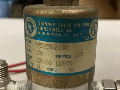 Used SKINNER V52DB2100 Solenoid Valves Ohio US | Surplus Asset Holdings #1243769