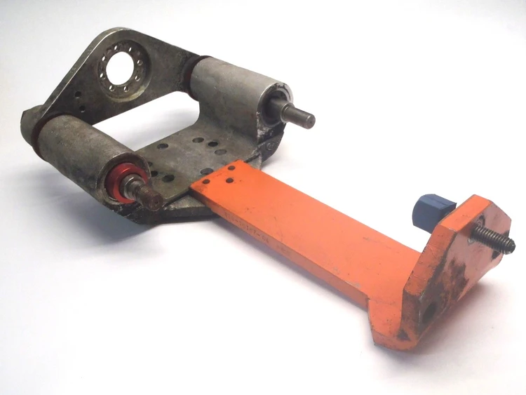 Used MILCO ROBOTIC WELDING ROBOT ARM BRACKET ACCESSORY Miscellaneous MRO | Maverick Industrial Sales #1122366