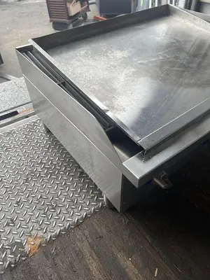 Used GLOBE GCB36G Commercial Flat Top Griddles Florida US | BAM Discount Restaurant Equipment #1452325