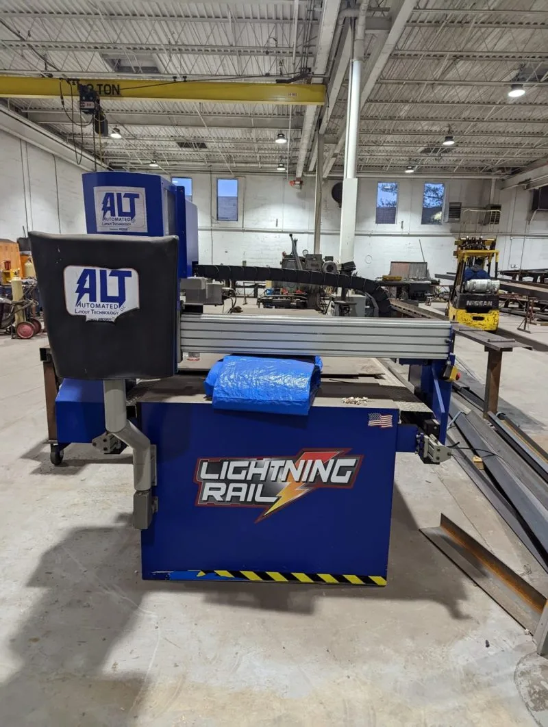 USED ALT LIGHTNING RAIL
