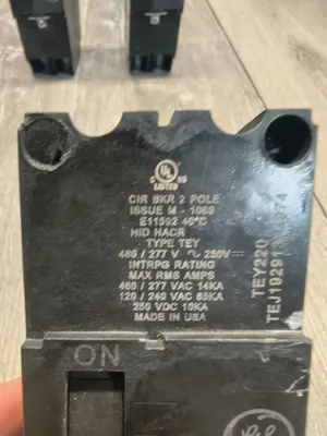 Used GENERAL ELECTRIC E11592 Circuit Breakers South Carolina US | ESS Industrial Equipment Sales #1232209