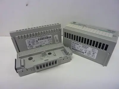 USED ALLEN BRADLEY 1794-OB16 SER A