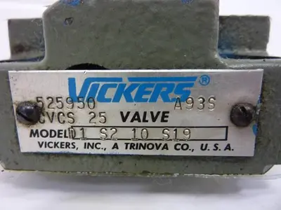 USED VICKERS CVCS25D1S210S19