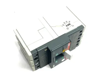 USED ABB MOLDED CASE CIRCUIT BREAKER SACE TMAX 3-POLE SACET1N160