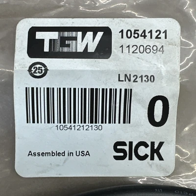 NEW SICK ["00283549", "ZLM1-2E104011S01"]