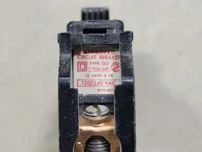 USED SQUARE D QO130