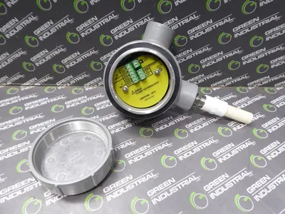 Flow Technology UP01-1-0-0000-8 UniProbe Flow Switch New NIB