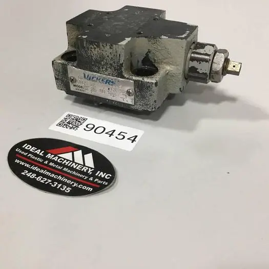 Used VICKERS CVCS25C1S2W3510S26 Valves/Fittings Michigan US | Ideal Machinery #711448