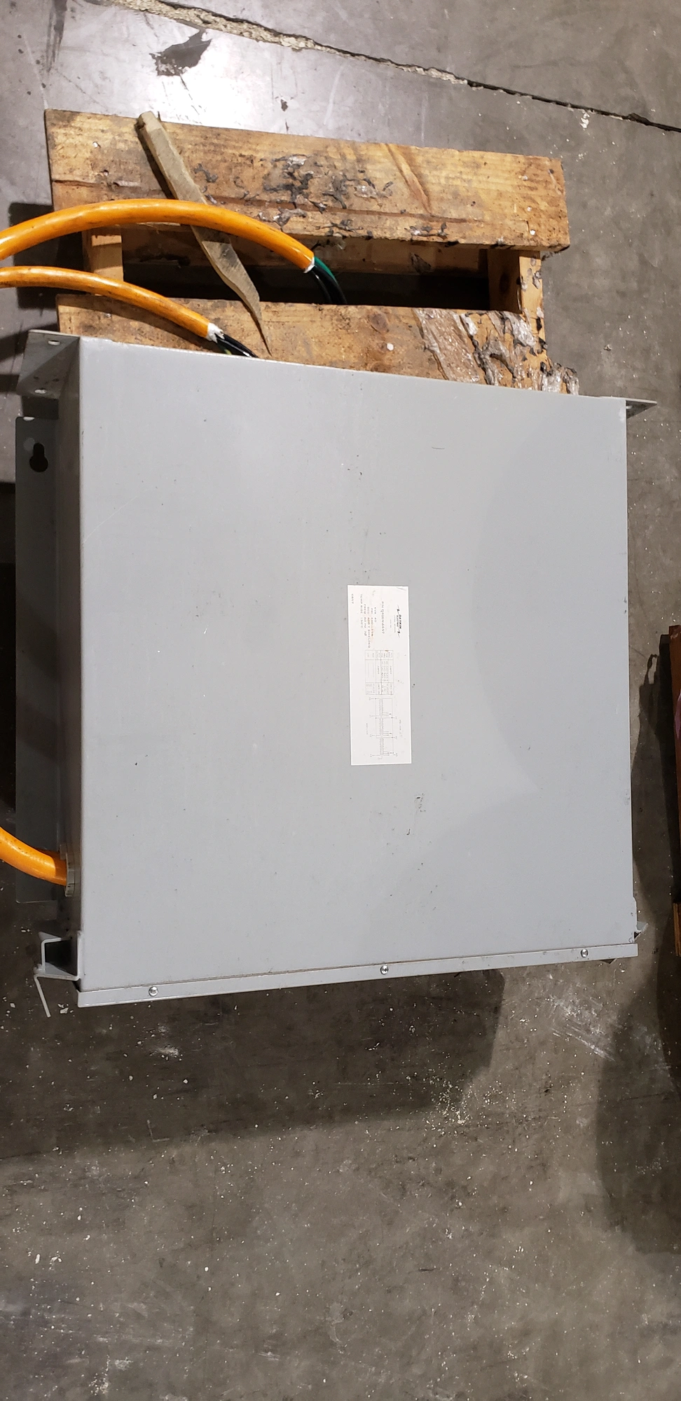 Daykin Transformer 40 KVA; 480-800v D40EN-6657