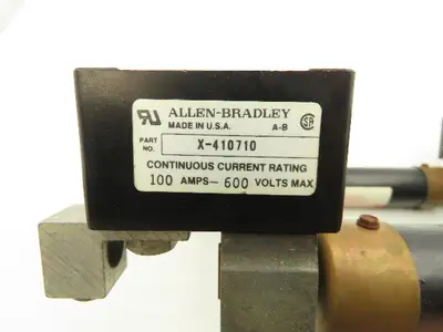 Allen Bradley X-410710 / 40023-418-01 Fuse Block 3 Pole 100A 600V FLSR 80 Fuses