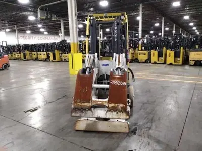USED 2019 HYSTER E120XN