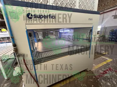 Superfici Spray Machine