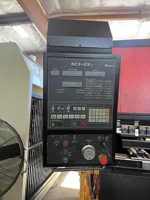 USED AMADA FBD-1253