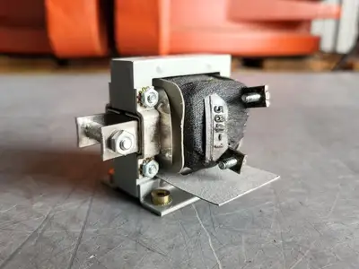 NEW EATON CUTLER-HAMMER 10370H1A