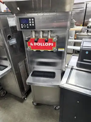 Used Stoelting Used Stoelting F231-1812-ME1 Soft Serve Ice Cream Frozen Yogurt Machine As Is Frozen Yogurt Machines Illinois US | Falcon Restaurant Supply #1376793