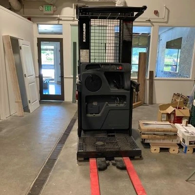 Used 2015 RAYMOND 520-OPC30TT Narrow Aisle Forklifts Washington US | Leavitt Machinery #1443643