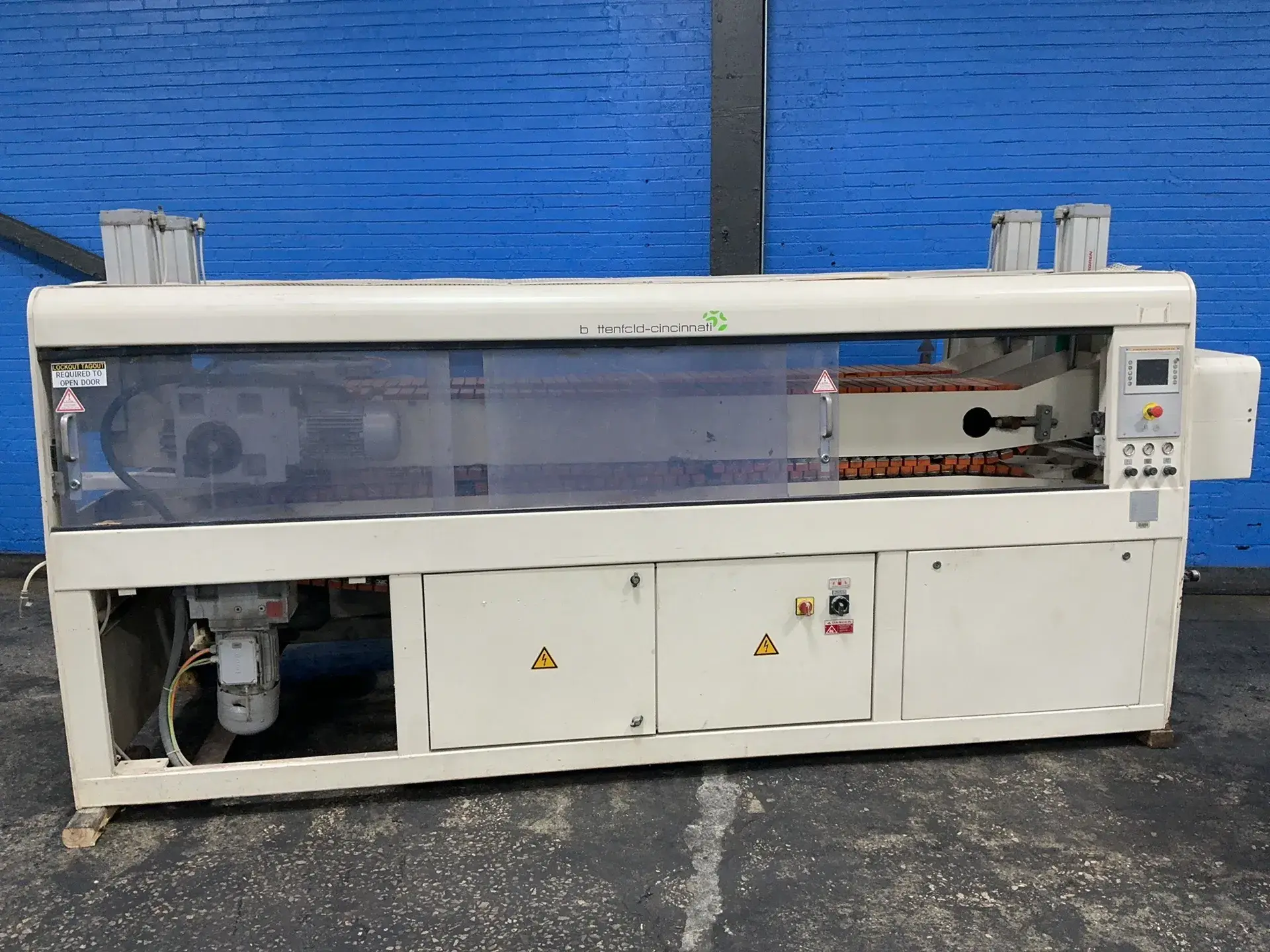 Used 2014 BATTENFELDCINCINNATI P250 SEH /2400/500 TWIN L Misc Plastics Equipment Ohio US | HGR 24 #1419026