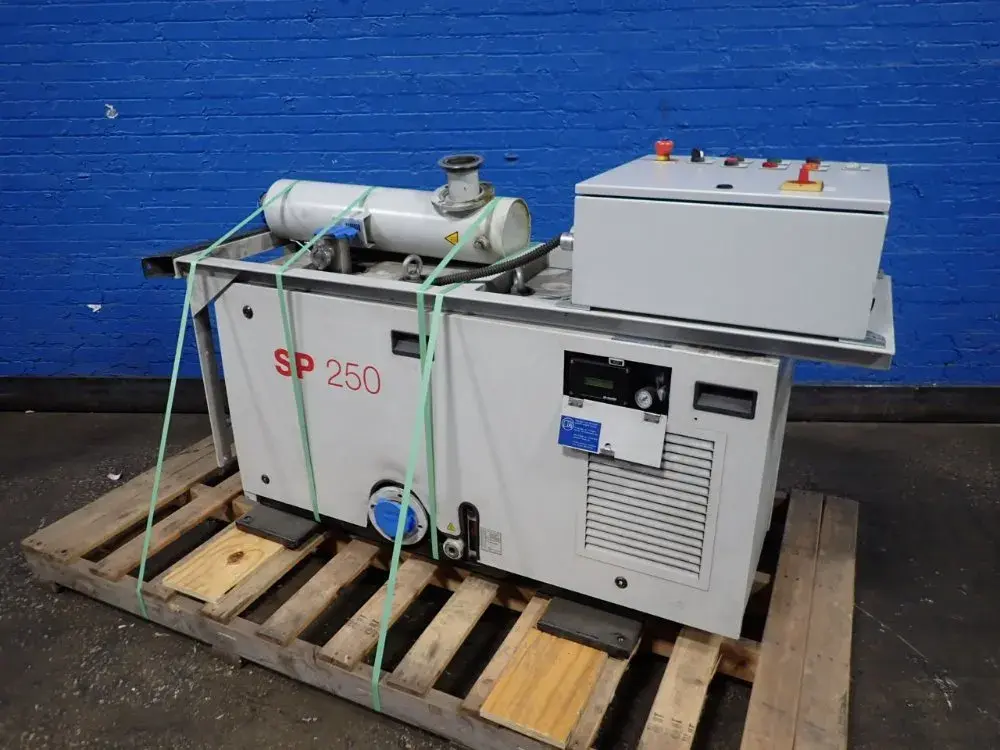 USED LEYBOLD SP250