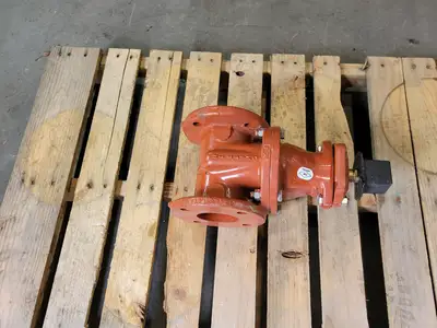 Used MUELLER 030A236206LN Valves/Fittings British Columbia CA | Lenmark #1440794