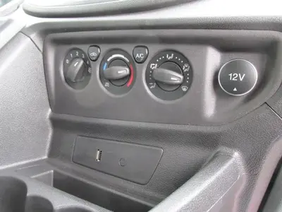 Used 2019 FORD TRANSIT 250 Vans Manitoba CA | Conquest Truck & Auto Sales #1508163