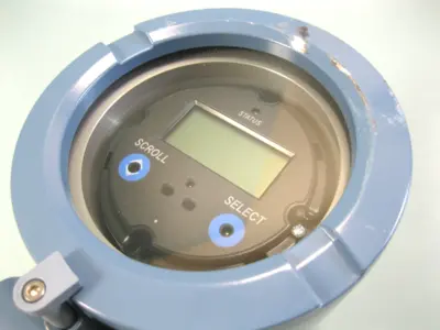 NEW Micro Motion 2700 R12 AB AEZCZ