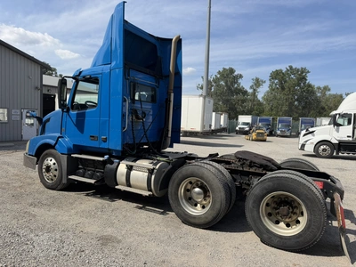 Used 2013 VOLVO VNL Conventional trucks Indiana US | Miedema Asset Management Group #1414619