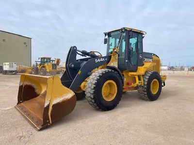 USED 2015 Deere 544K