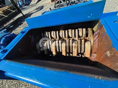 USED WILLIAMS C32 100HP HAMMERMILL