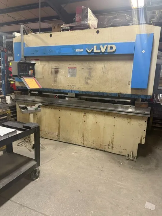 Used LVD 150-JS-10 Press Brakes Illinois US | Lion Machinery #204336