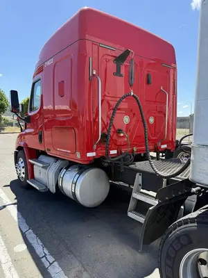 Used 2019 FREIGHTLINER CASCADIA 116 Conventional trucks California US | Ben Kaplan Equipment #1357531