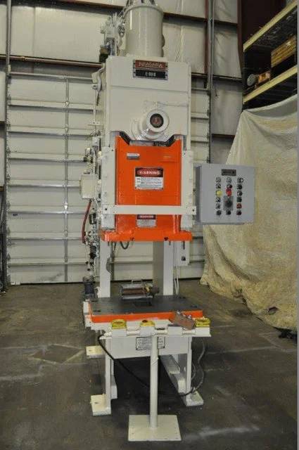 Used 1985 NIAGARA E-90S O.B.I. Presses Tennessee US | Pearl Equipment #1550200