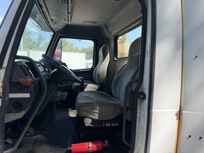 Used 2006 VOLVO VNM Conventional trucks Indiana US | Miedema Asset Management Group #1414527