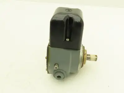 Allen Bradley 808-CL1A1 Zero Speed Plugging Switch 50-200 RPM 120V Ser E