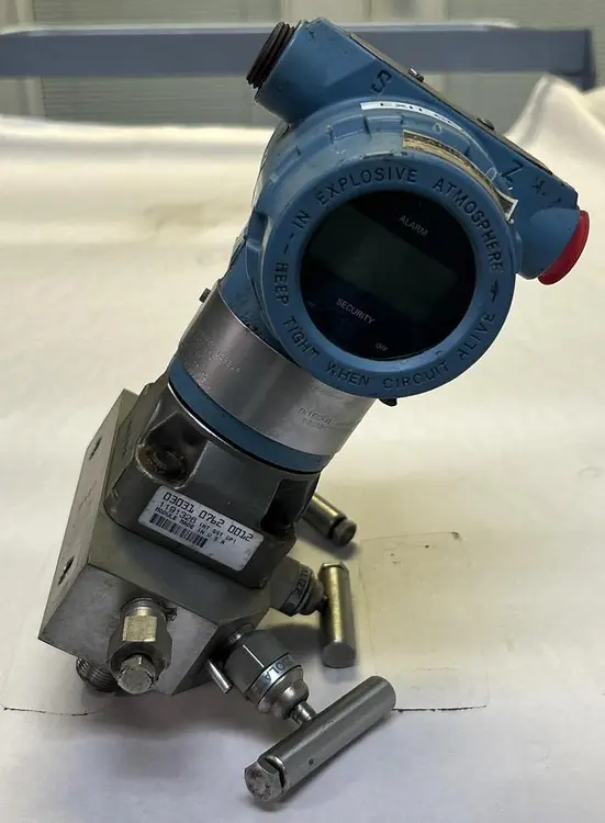Used ROSEMOUNT CD1A02A2AS5K5MG Pressure Transmitters | Surplus Asset Holdings #1227504