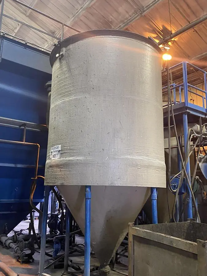Used USED 3000 GALLON FIBERGLASS CONE BOTTOM TANKS _UNKNOWN_ Dish & Cone Bottom Tanks North Carolina US | DH Griffin Used Equipment #1383800