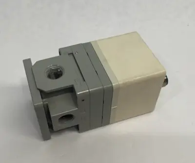 Used SMC Electro-Pneumatic Regulator, 2000 Size, 0~10VDC Input Air Pressure Regulators Michigan US | Maverick Industrial Sales #1394282