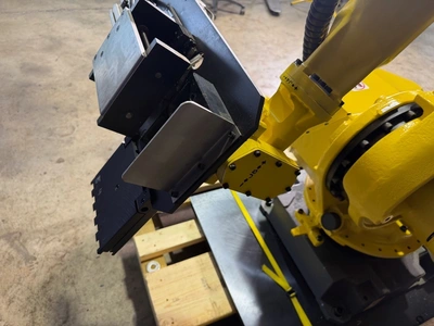 Used 2017 FANUC M710iC/45M Robots Michigan US | K.B. Industries LLC #1407978