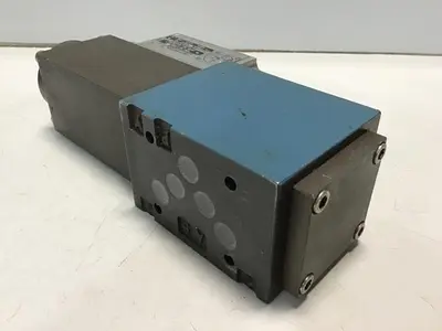USED BOSCH 0 811 404 811