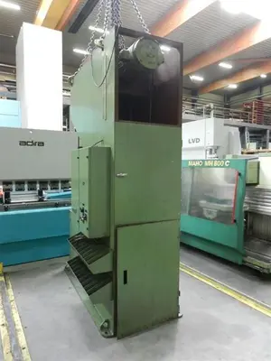 USED LVD 120 TON + 40 TON