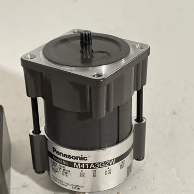 USED Panasonic M41A3G2W