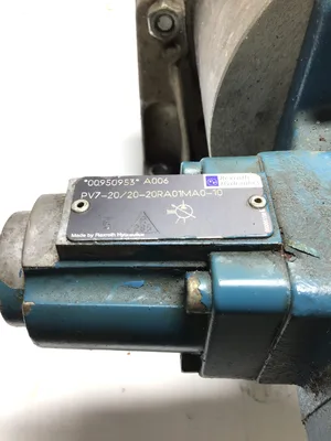 Rexroth PV7-20/20-20RA01MA0-10 Hydraulic Vane Pump with Electric Motor