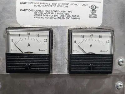 Murphy Sentinel 300P Range Automatic Battery Charger Used