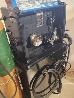 Miller Millermatic 180 Amp Auto Set Mig Welder