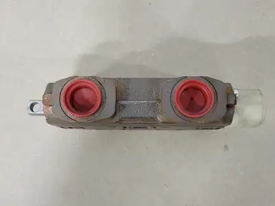 USED PARKER 348-2400