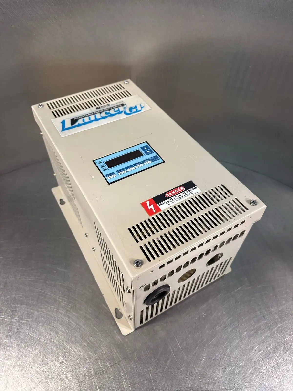Magnetek Lancer GP L715 ( GPD502) Type JR (8.3.3)