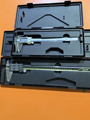 Mitutoyo Absolute AOS Digimatic Digital Caliper 0-12" & Mitutoyo Absolute IP67 Coolant Proof Digital