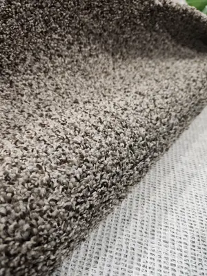 Pallet of carpet & curbs