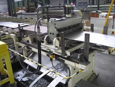 USED JENSEN - ROLLFORMING - SANDWICHPANEL FOR INDUSTR. SECTIONAL GATES