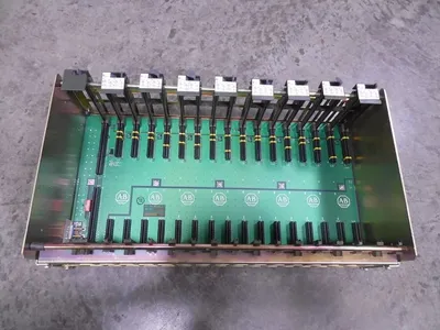 Allen Bradley 1771-A4B PLC-5 16 Slot I/O Chassis Module Used
