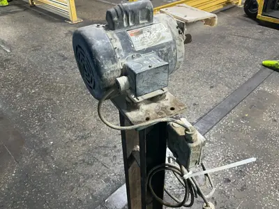 Used _UNKNOWN_ _UNKNOWN_ Pedestal Type Grinders (Double End) Ohio US | HGR 24 #1371715